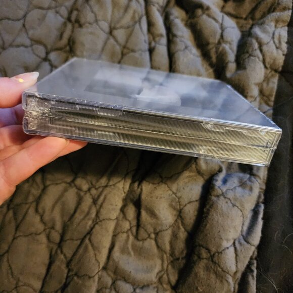 Albatross Collector's CD with patches, bookmark, magnet and photo cards. - Picture 3 of 3